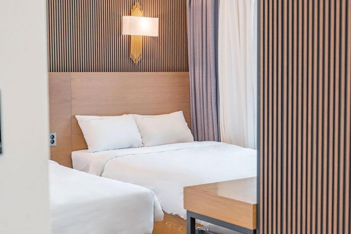 Two Y Hotel Yangyang Buitenkant foto